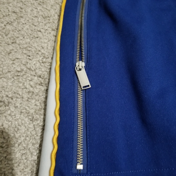 Akoo Set - Picture 16 of 16